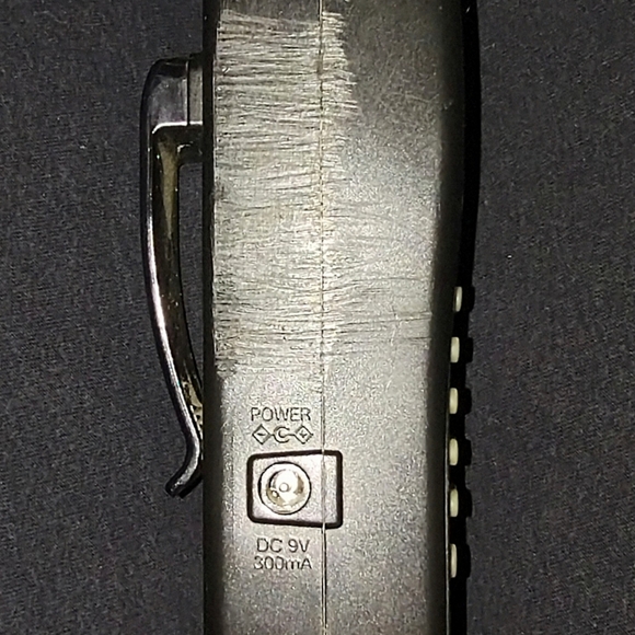 Radio Shack Scanner - Picture 7 of 7